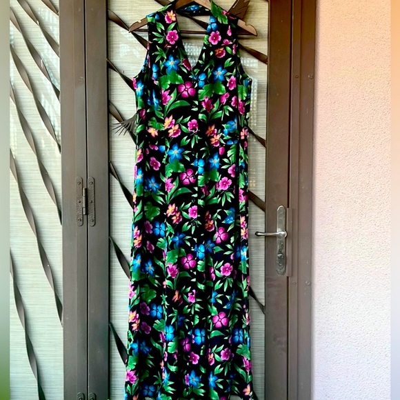 🌺 VIRGO Halter Style Button-Up Tropical Floral Sleeveless Summer Maxi Dress 🌺 - Picture 16 of 16